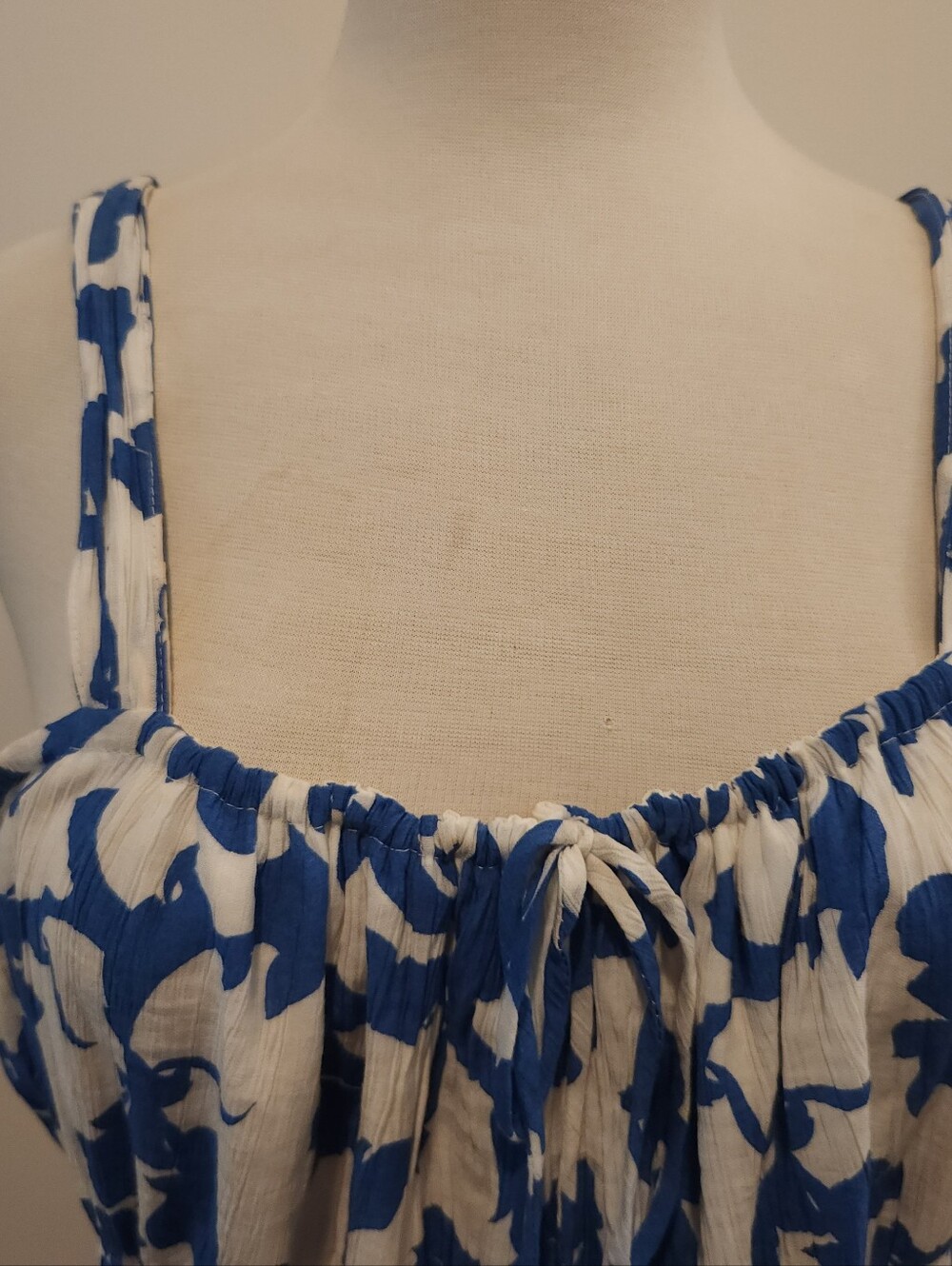 Blue Floral Summer Sundress - Women - Picture 3 of 7